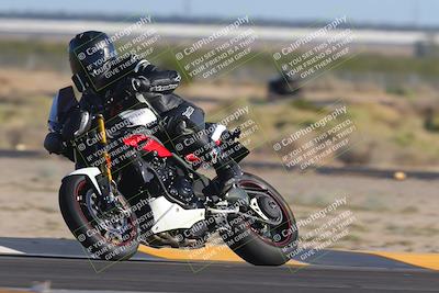 media/Nov-06-2023-Moto Forza (Mon) [[ce023d0744]]/3-Intermediate Group/Session 5 (Turn 4)/